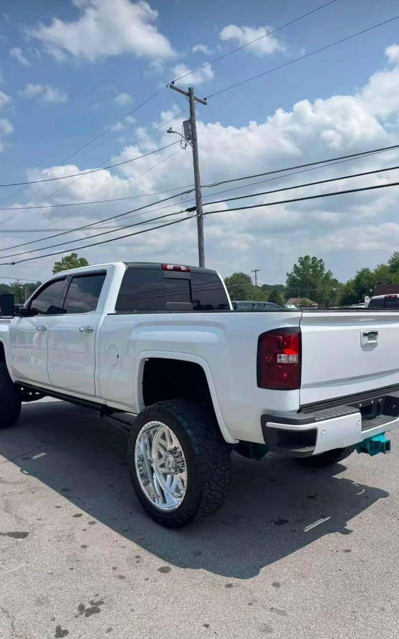 2017 GMC Sierra 2500HD Denali 6