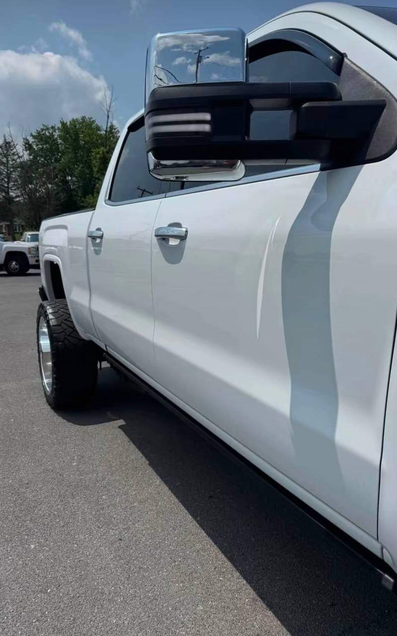 2017 GMC Sierra 2500HD Denali 11