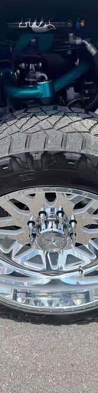 2017 GMC Sierra 2500HD Denali thumbnail 12