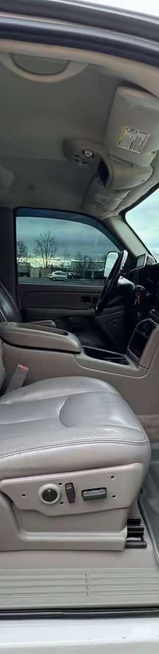 2006 Chevrolet Silverado 2500HD LBZ Duramax thumbnail 5