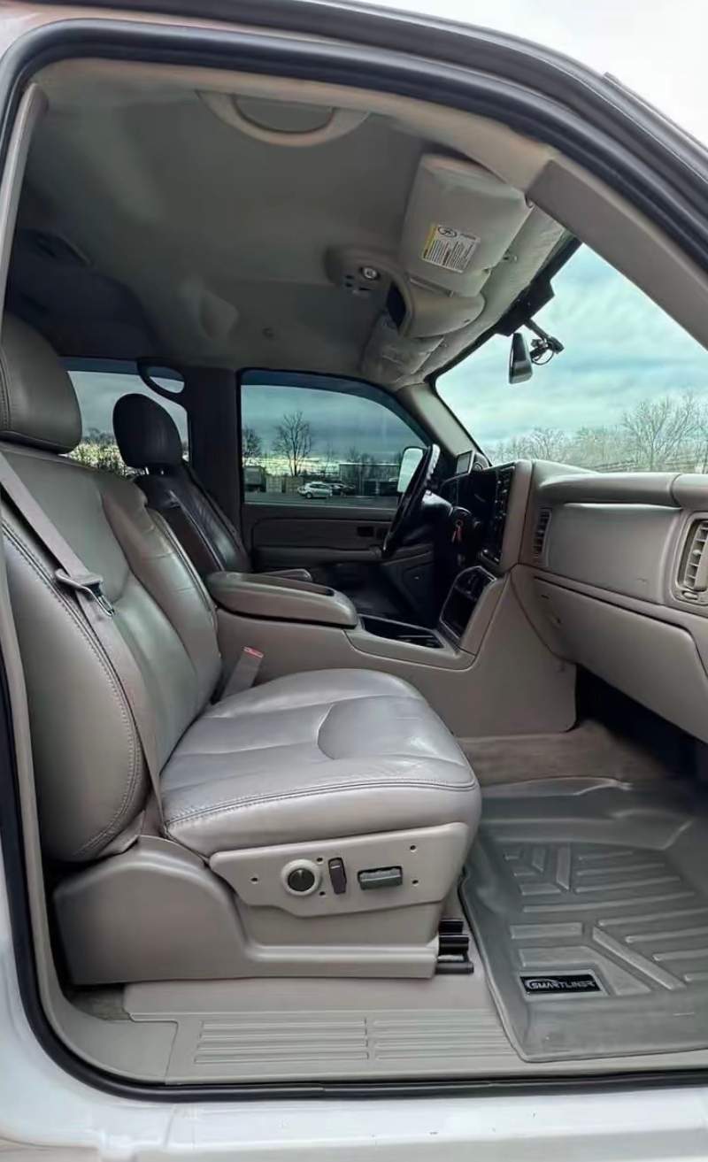2006 Chevrolet Silverado 2500HD LBZ Duramax 5