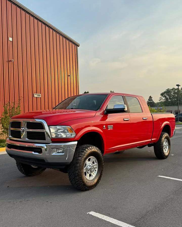 2011 Ram 3500 Laramie mega cab 15