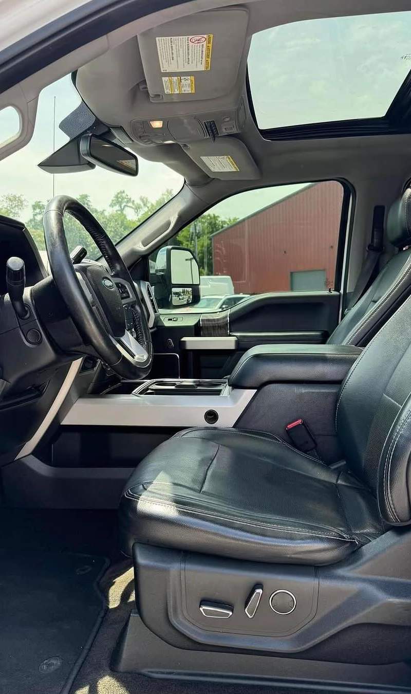 2017 Ford F-250 Super Duty Lariat Ultimate 5