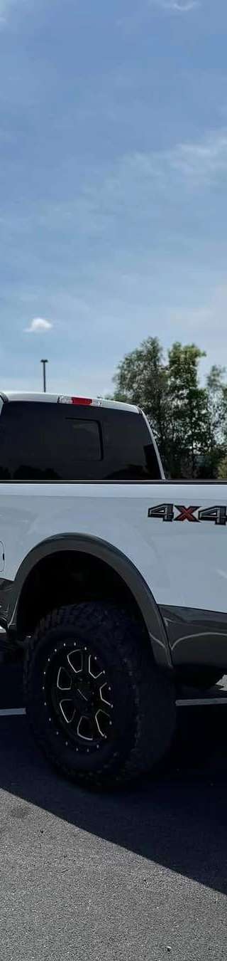 2017 Ford F-250 Super Duty Lariat Ultimate thumbnail 13