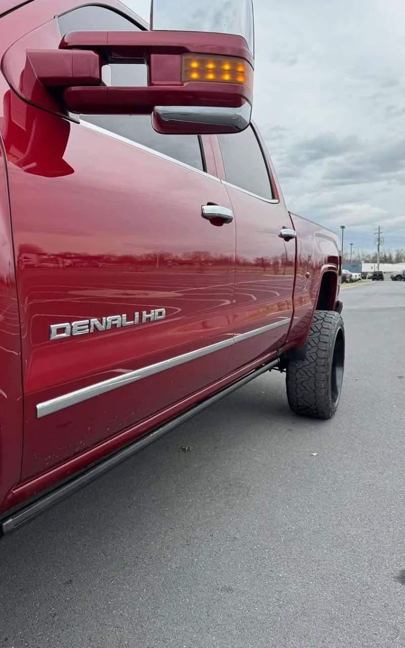 2018 GMC Sierra 2500HD Denali 11