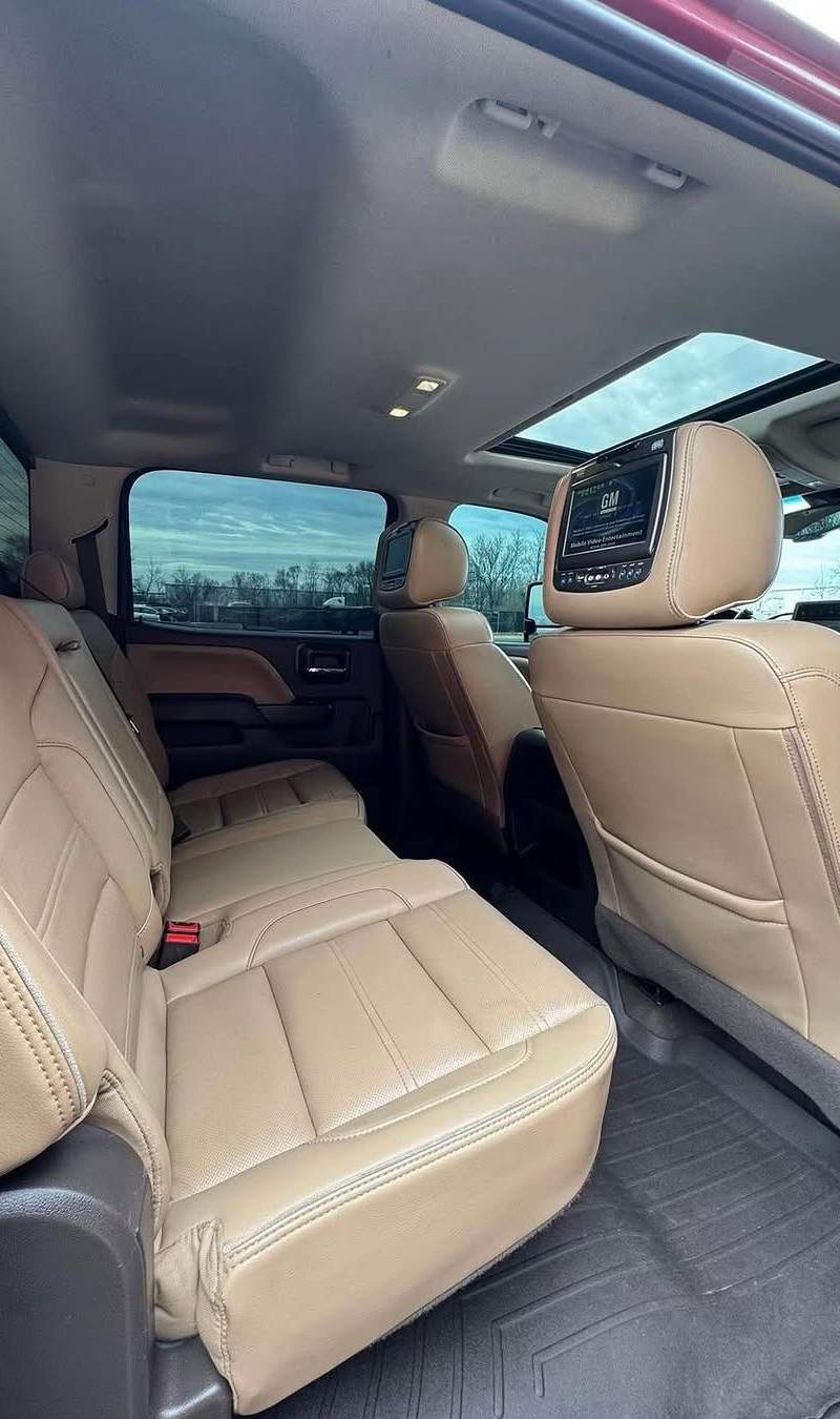 2018 GMC Sierra 2500HD Denali 17