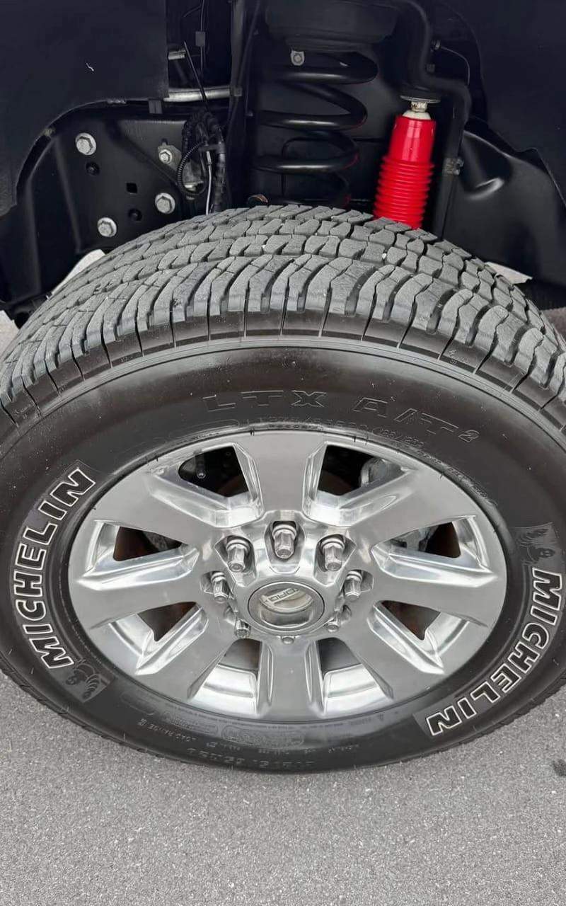2017 Ford F-250 Super Duty Platinum 10