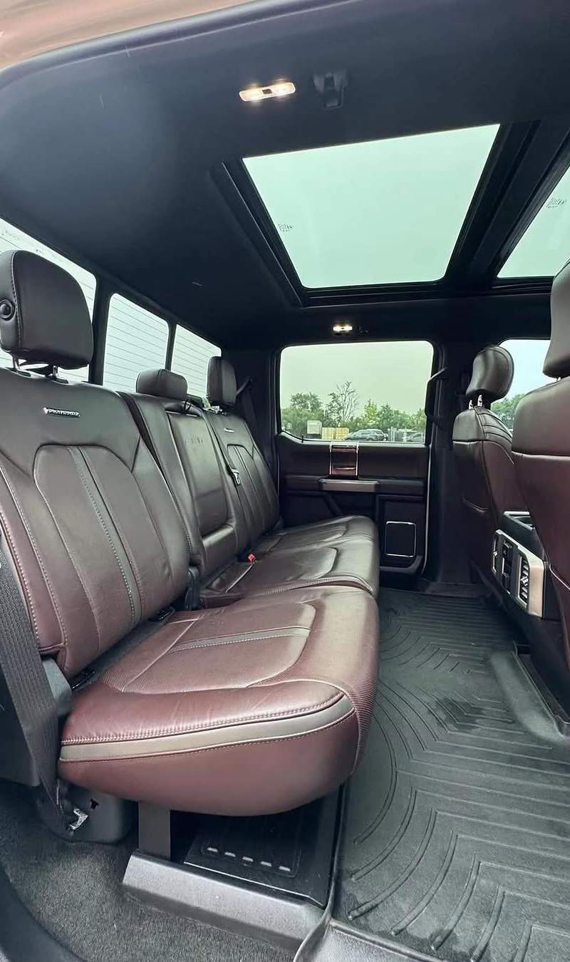 2017 Ford F-250 Super Duty Platinum 12