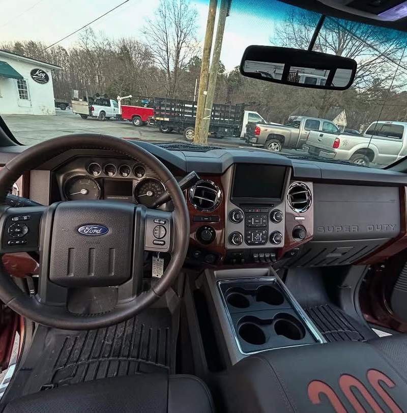 2015 Ford F-350 Super Duty King Ranch 9