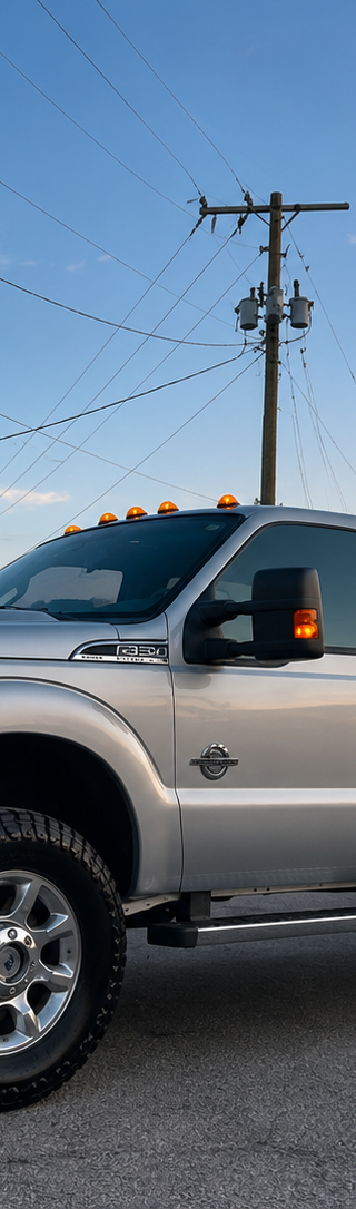 2015 Ford F-350 Super Duty Lariat thumbnail 1