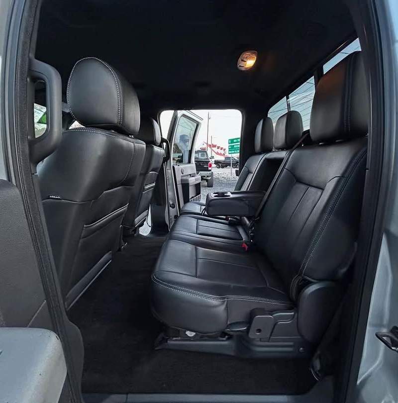 2015 Ford F-350 Super Duty Lariat 4