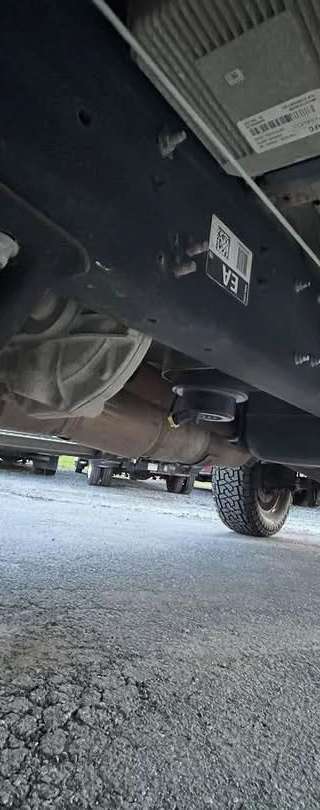 2015 Ford F-350 Super Duty Lariat thumbnail 6