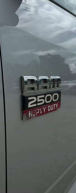 2012 Ram 2500 SLT thumbnail 7