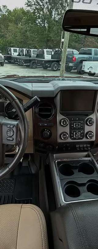 2016 Ford F-250 Lariat thumbnail 8