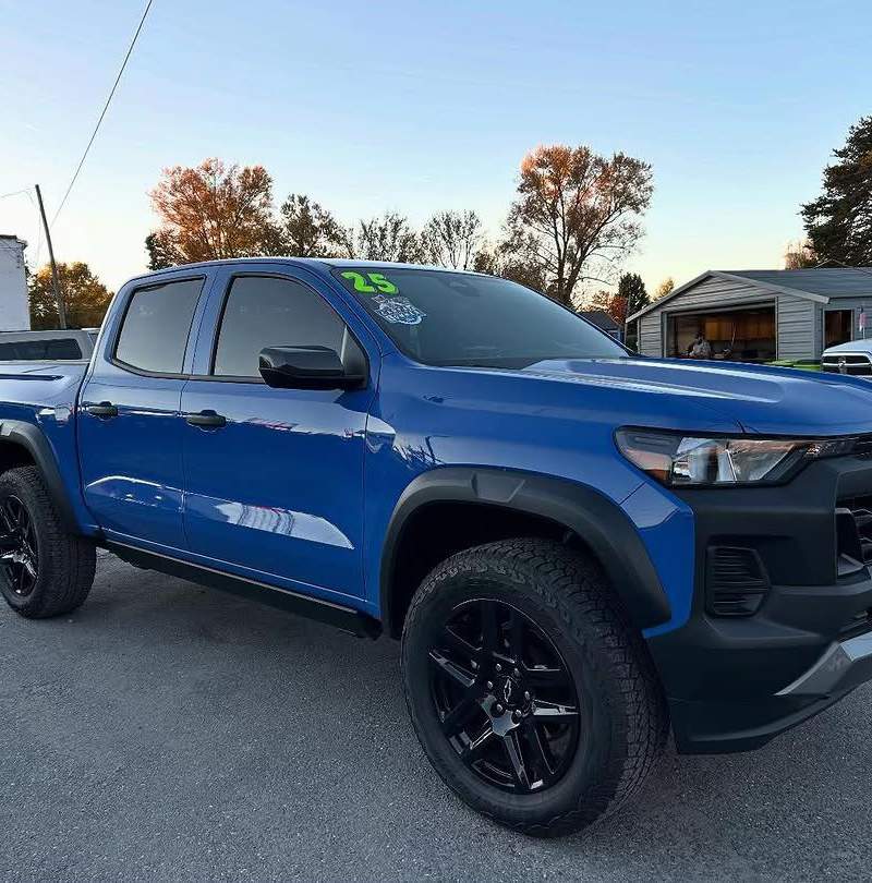 2025 Chevrolet Colorado Trail Boss 4x4 2