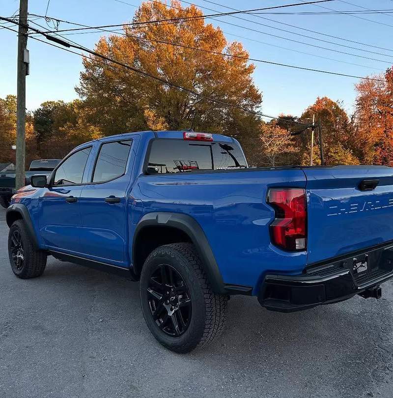 2025 Chevrolet Colorado Trail Boss 4x4 5