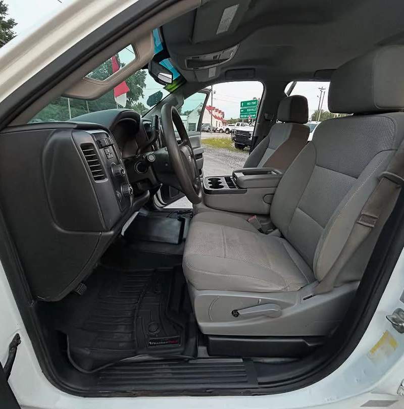 2016 Chevrolet Silverado 3500HD Duramax 5