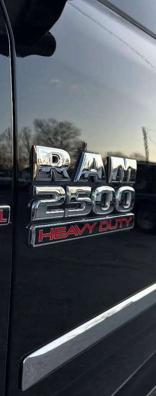 2014 Ram 2500 Laramie Limited thumbnail 6