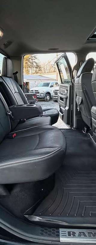 2014 Ram 2500 Laramie Limited thumbnail 7