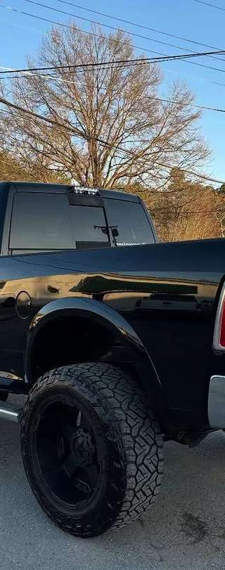 2014 Ram 2500 Laramie Limited thumbnail 9
