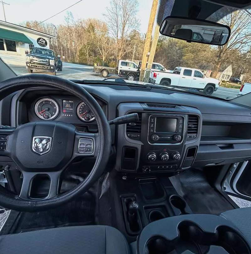 2018 Ram 2500 Tradesman 8