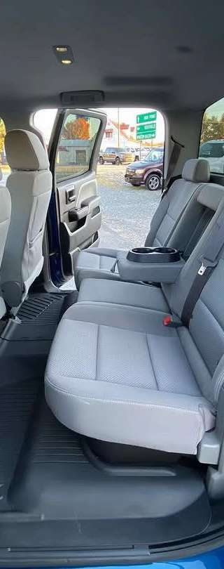 2017 Chevrolet Silverado 1500 LS 4x4 thumbnail 8