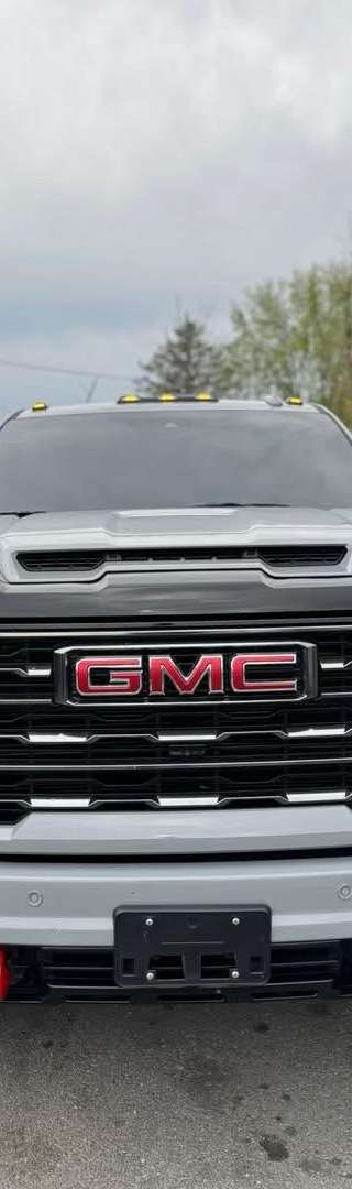 2024 GMC Sierra HD AT4 thumbnail 2