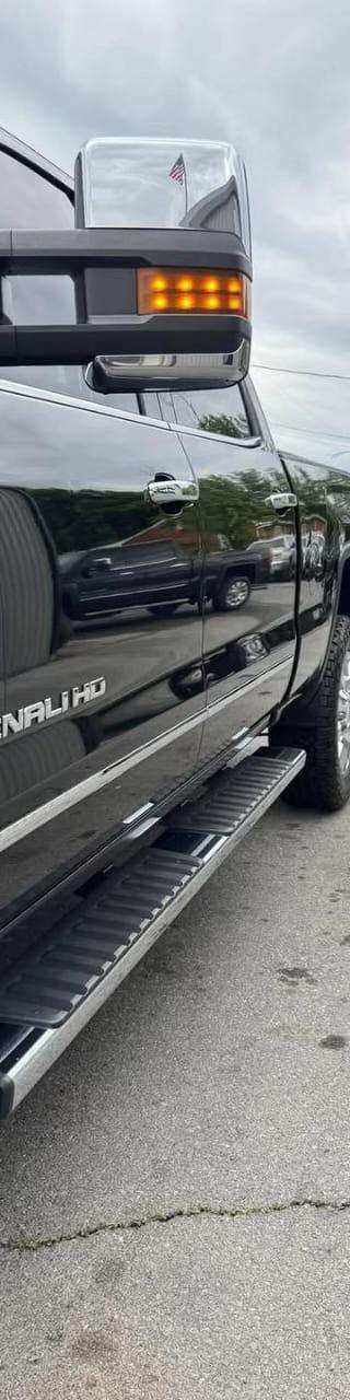 2019 GMC Sierra 2500HD Denali L5P Duramax thumbnail 3