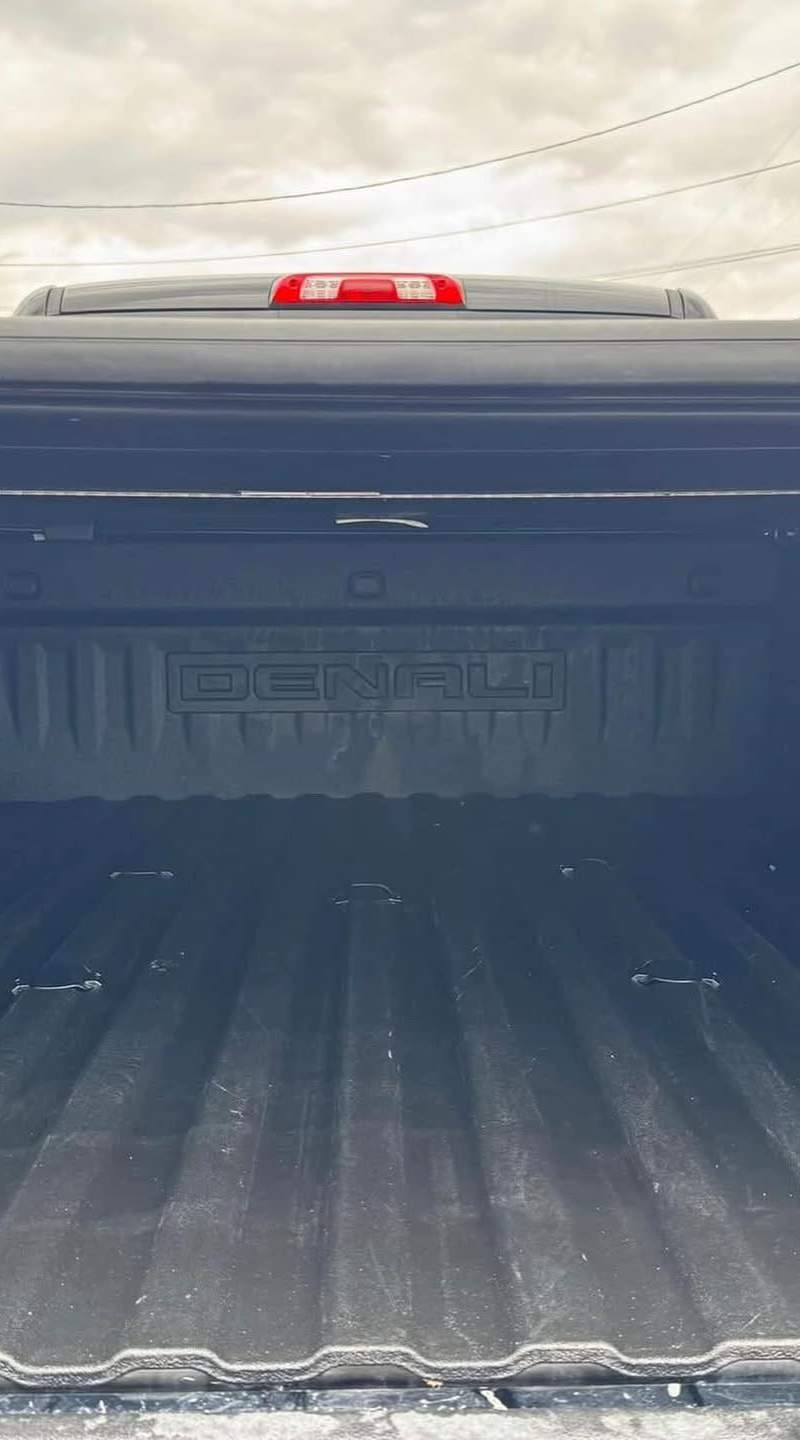 2019 GMC Sierra 2500HD Denali L5P Duramax 10