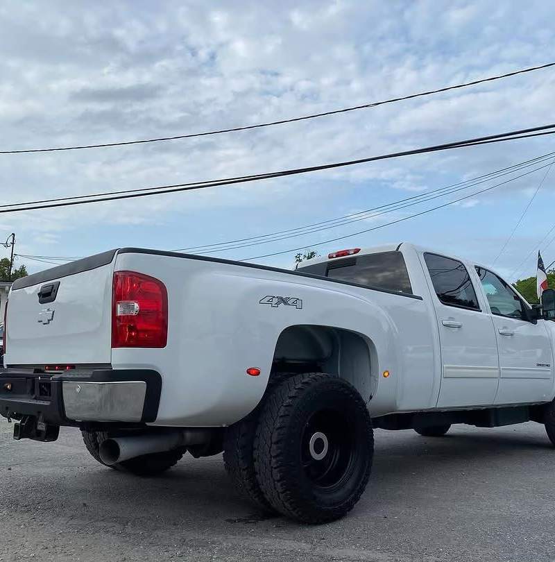 2013 Chevrolet Silverado 3500HD LTZ 7