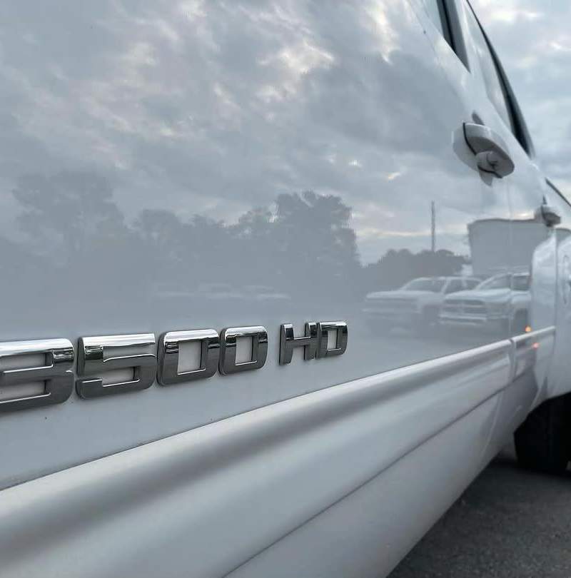 2013 Chevrolet Silverado 3500HD LTZ 9
