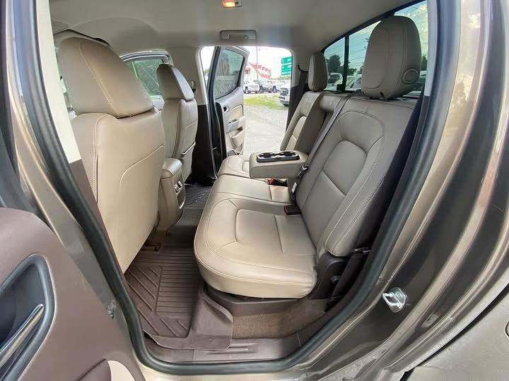 2016 GMC Canyon SLT 8