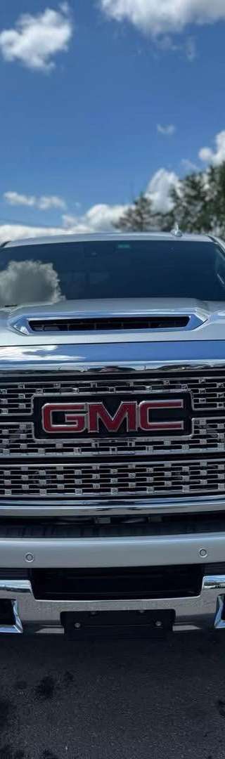 2018 GMC Sierra 2500HD Denali thumbnail 2