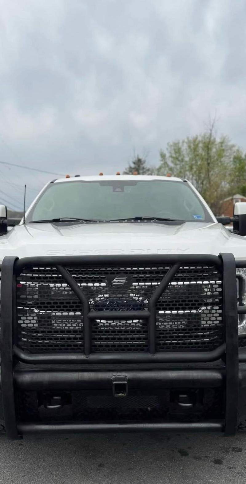 2018 Ford F-250 Super Duty Lariat 2