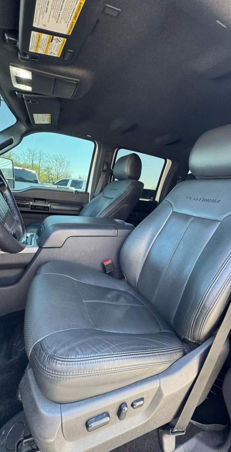 2016 Ford F-350 Super Duty Platinum CCLB 10