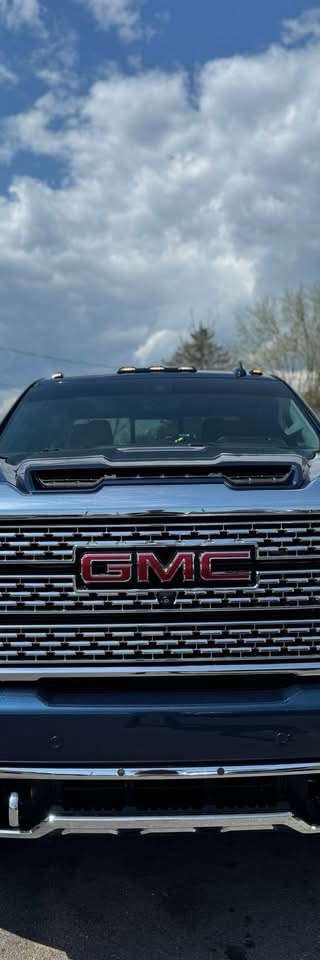 2021 GMC Sierra 2500HD Denali Ultimate thumbnail 2