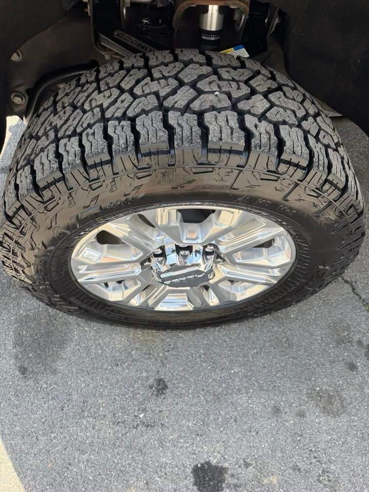 2021 GMC Sierra 2500HD Denali Ultimate 3