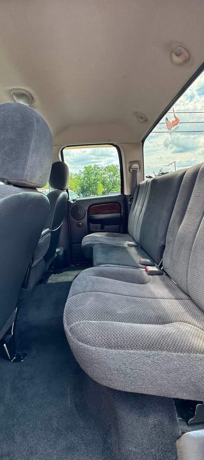 2003 dodge ram 3500 slt 8