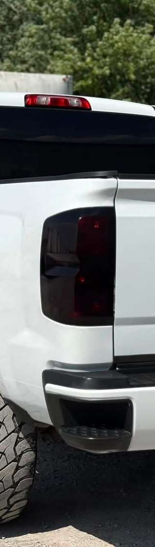 2019 Chevrolet. Silverado 2500HD  LT thumbnail 3