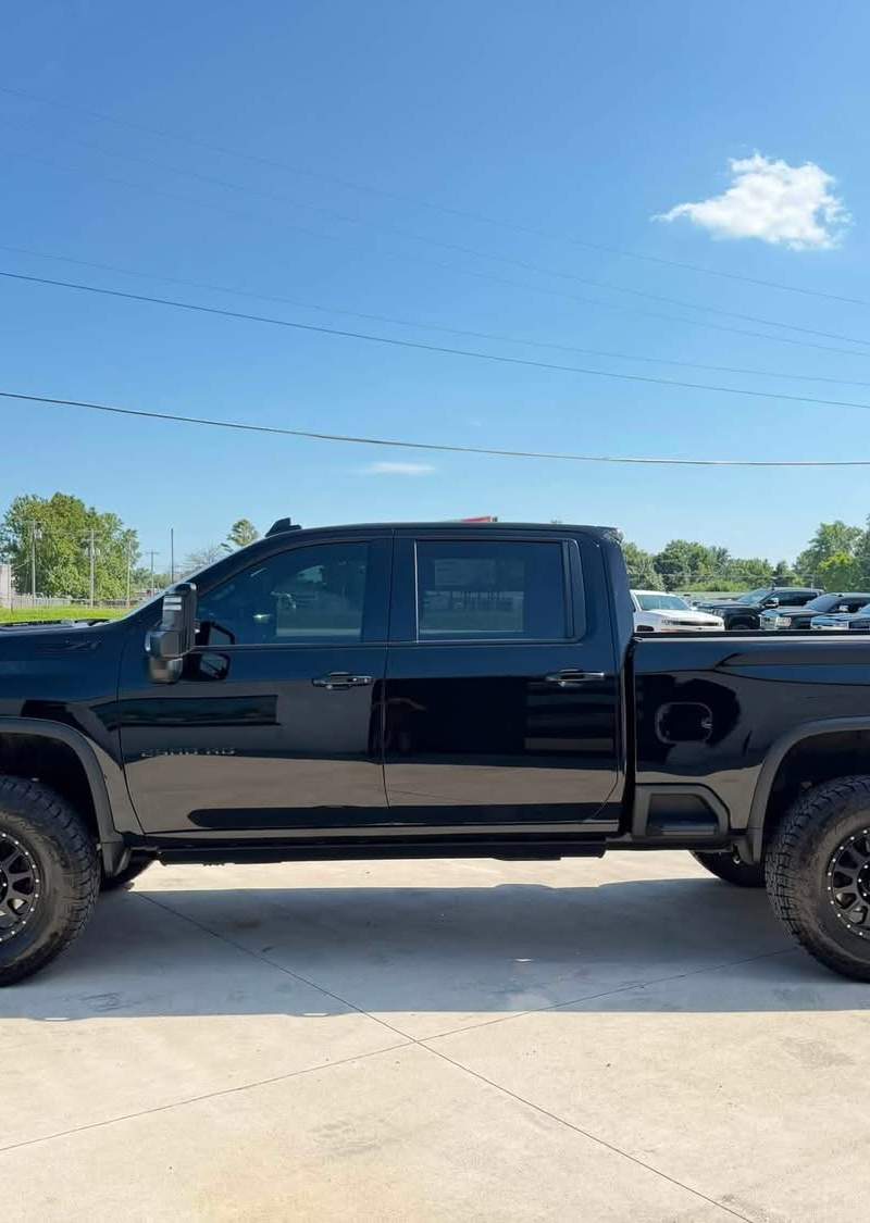 2025 Chevrolet  Silverado 2500HD  LTZ 4x4 2