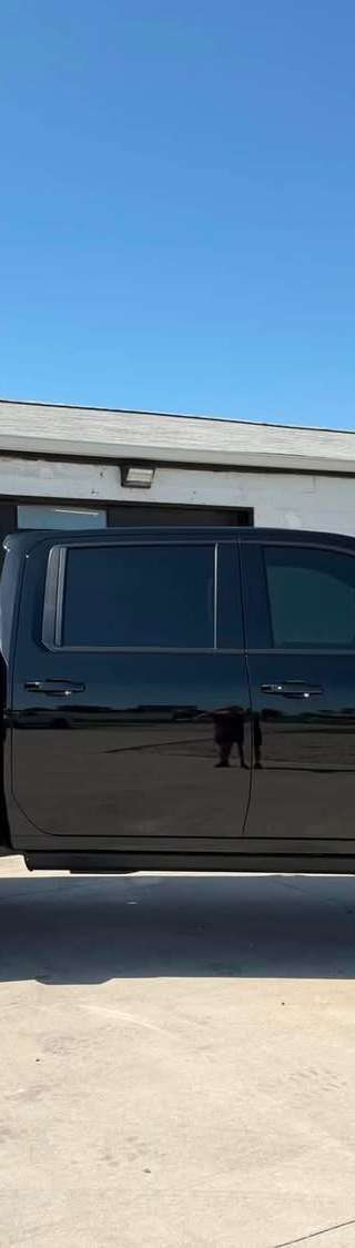 2025 Chevrolet  Silverado 2500HD  LTZ 4x4 thumbnail 3
