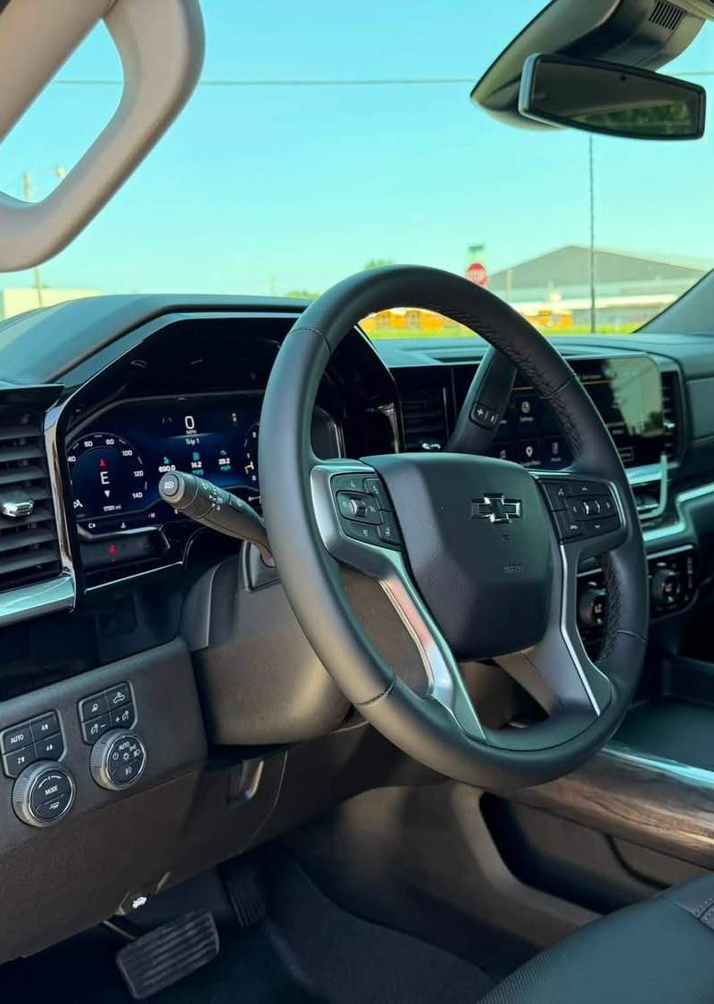 2025 Chevrolet  Silverado 2500HD  LTZ 4x4 7