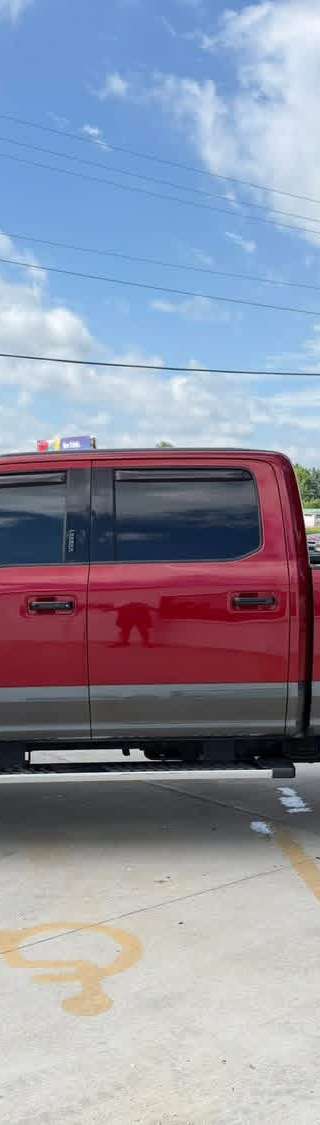 2017 ford     F-250 Super Duty     Lariat thumbnail 2