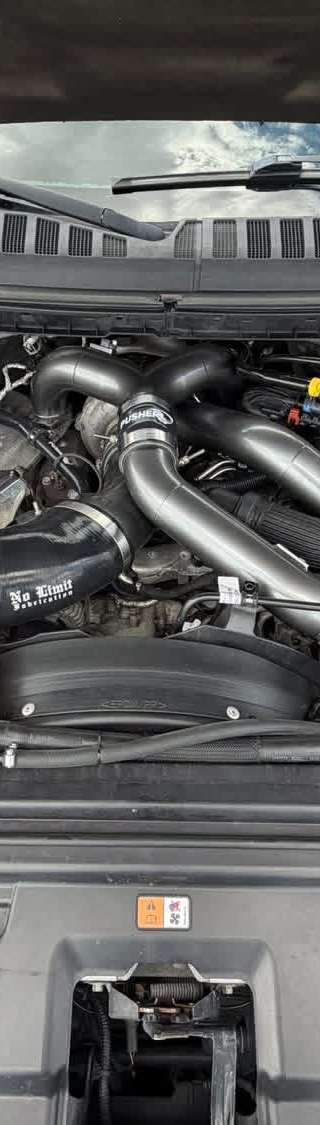 2017 ford     F-250 Super Duty     Lariat thumbnail 4