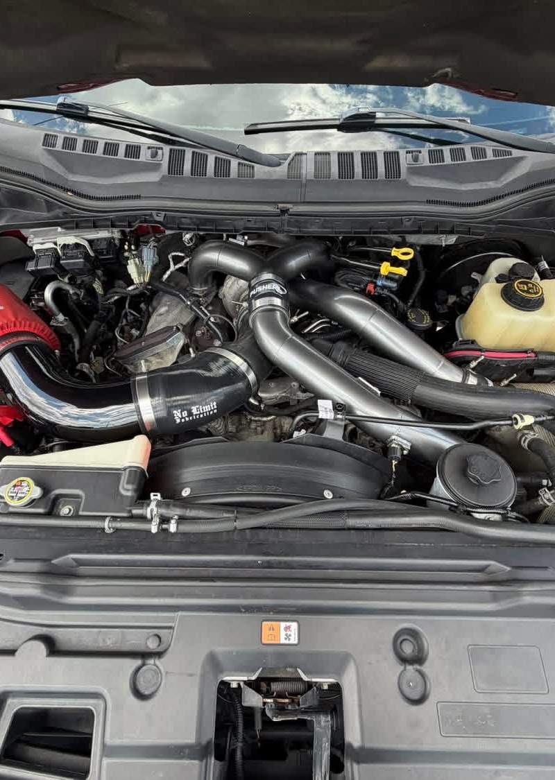 2017 ford F-250 Super Duty Lariat 4