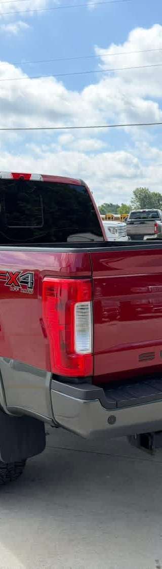 2017 ford     F-250 Super Duty     Lariat thumbnail 8