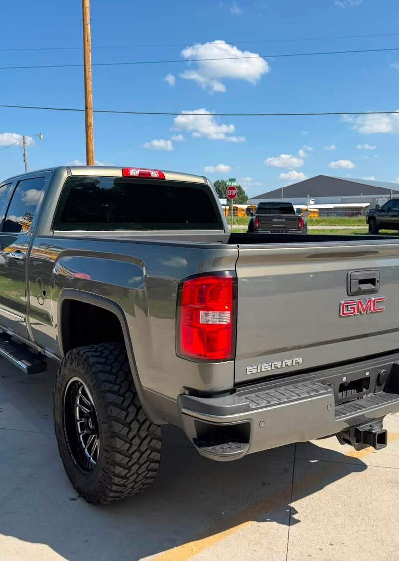 2017 gmc Sierra 2500HD Denali Denali 2