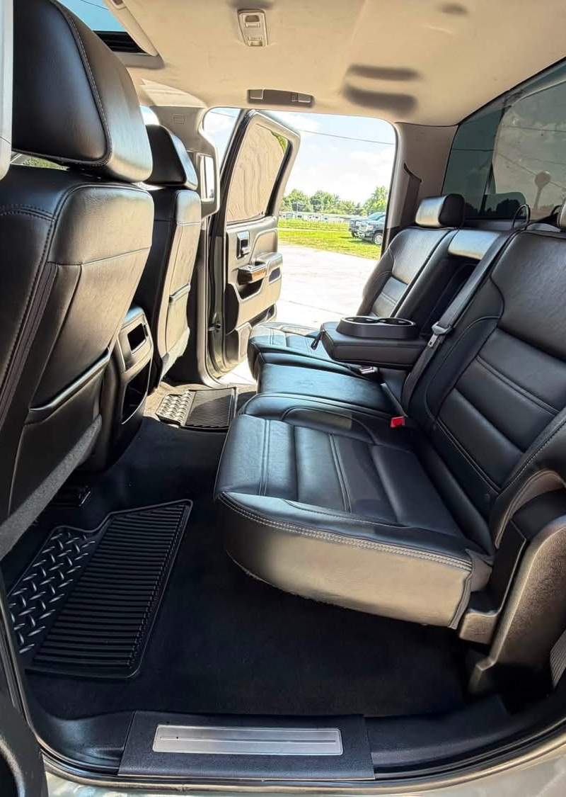 2017 gmc Sierra 2500HD Denali Denali 9