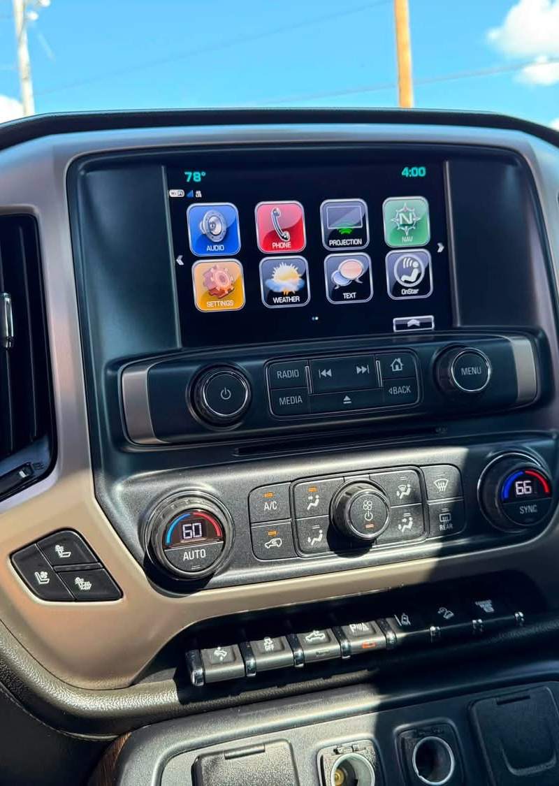 2017 gmc Sierra 2500HD Denali Denali 11