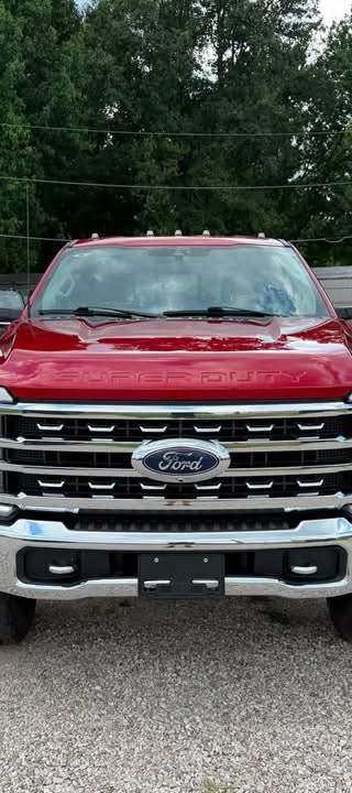 2013 ford F-350 Super Duty Lariat thumbnail 1